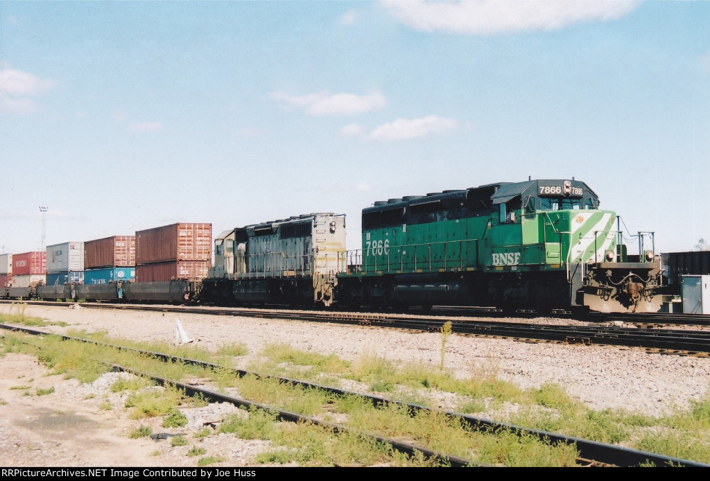 BNSF 7866 East